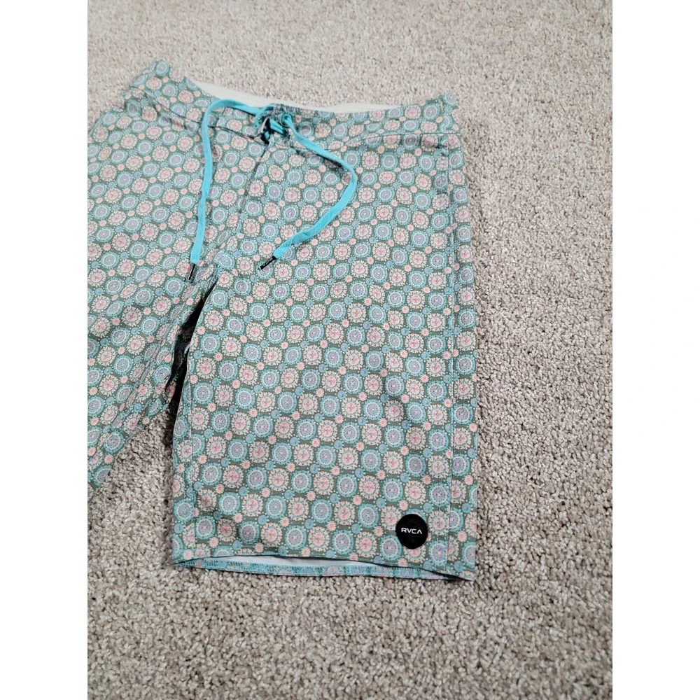 RVCA item description